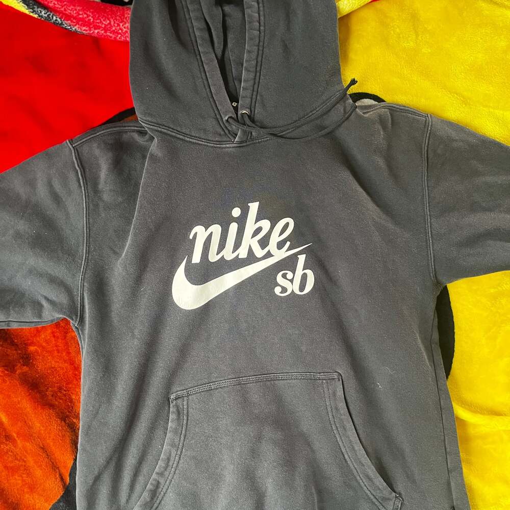 Nike SB Hoodie Mens Black Pullover Hoodie